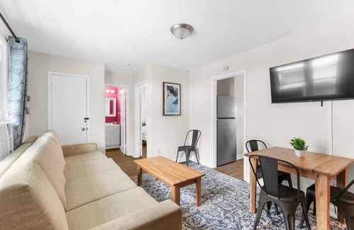 Norwood Apartment | 12th Ave The Bricks - Unit 7