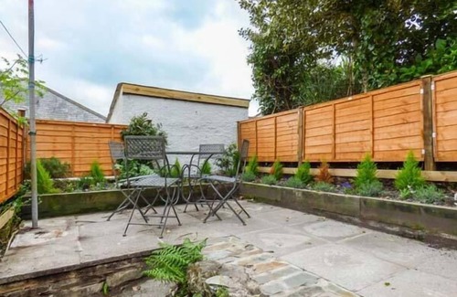 Lostwithiel Cottage | 13 Castle Hill
