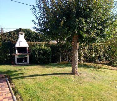 Corneville-sur-Risle Bed & Breakfast | 13 m² Bed and breakfast ∙ 2 guests