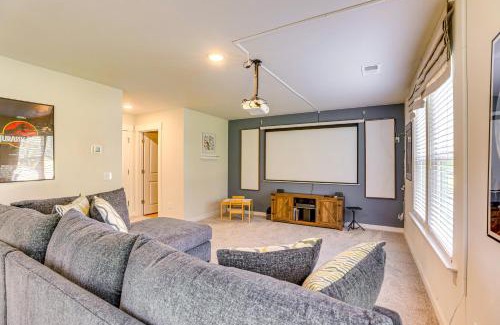 Goose Creek House | 13 Mi to Dtwn Charleston Quiet Townhome