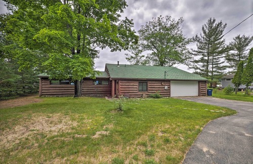 Mayfield Cottage | 13 Mi to Dtwn: Lakefront Cottage w/Dock