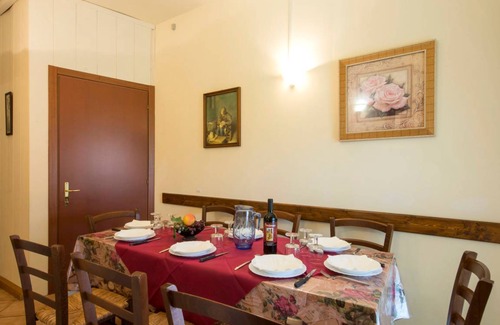 Orentano House | 130 m² House ∙ 4 bedrooms ∙ 8 guests