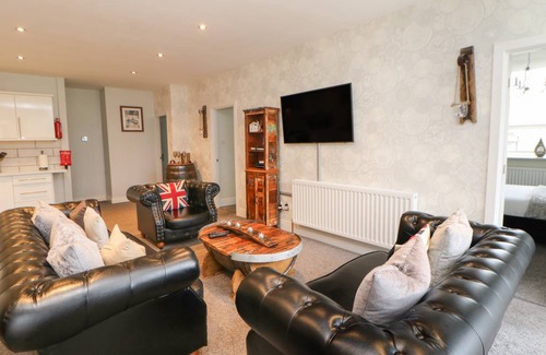 Stanhope Cottage | 130 m² Cottage ∙ 3 bedrooms ∙ 6 guests