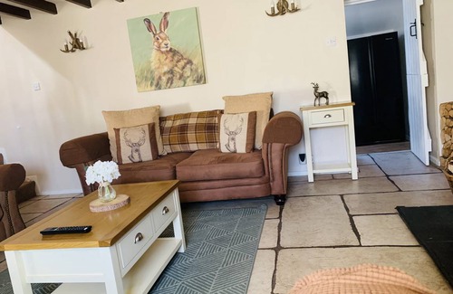 Lowick Cottage | 130 m² Cottage ∙ 3 bedrooms ∙ 6 guests