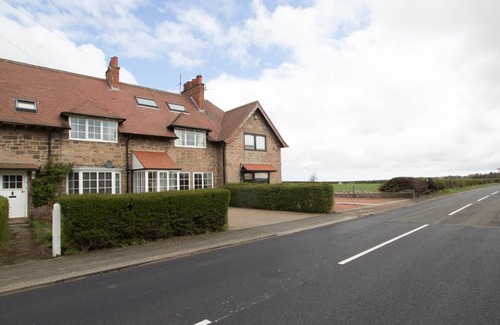 Berwick-upon-Tweed Cottage | 130 m² Cottage ∙ 3 bedrooms ∙ 5 guests