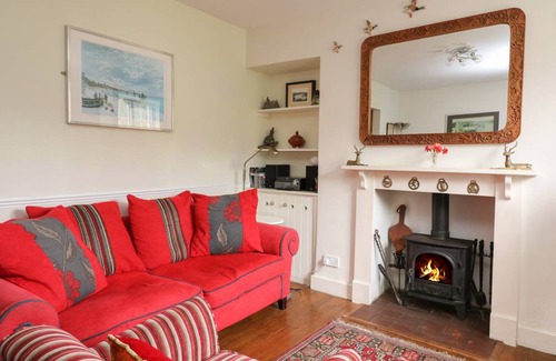 Kingswear Cottage | 130 m² Cottage ∙ 3 bedrooms ∙ 5 guests