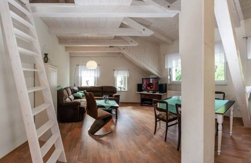 Thale House | 130 m² House ∙ 3 bedrooms ∙ 7 guests