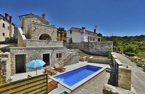Beram House | 130 m² House ∙ 3 bedrooms ∙ 8 guests