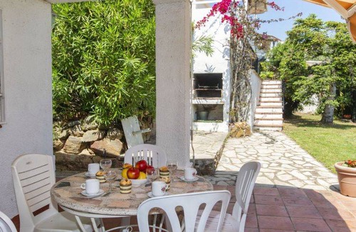 Calonge House | 130 m² House ∙ 4 bedrooms ∙ 9 guests