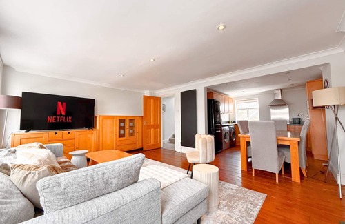 Fitzrovia Apartment | 1300ft Fitzrovia Soho 2b2b
