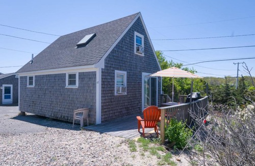 Sandwich House | 131 #3 North Shore Boulevard East Sandwich - Waters Edge #3