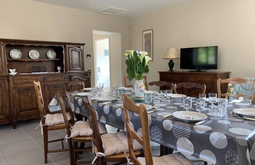 Neville House | 132 m² House ∙ 5 bedrooms ∙ 10 guests