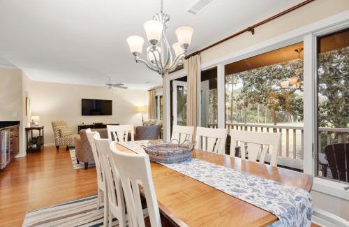 West Beach Village Villa | 1328 Fairway Oaks Villa by Akers Ellis Rentals