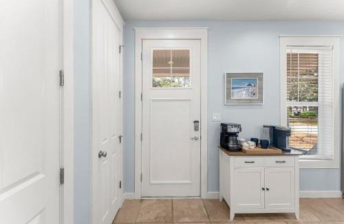 Laurel Grove House | 1338 Laurel Grove