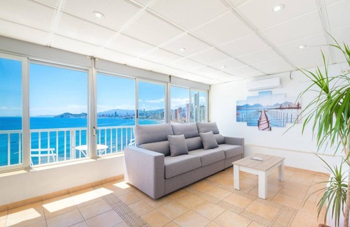 Benidorm Apartment | 135 m² Apartment ∙ 2 bedrooms ∙ 6 guests