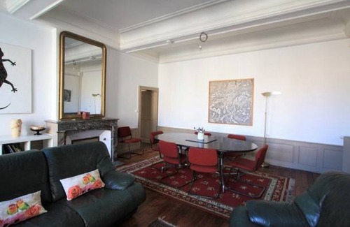 Toul Apartment | 135 m² Apartment ∙ 3 bedrooms ∙ 7 guests