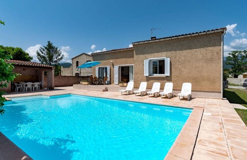 Prunelli-di-Fiumorbo Other | 135 m² Accommodation ∙ 3 bedrooms ∙ 6 guests