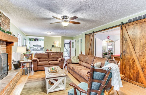 Batesburg House | 136 Private Acres: Lakefront Aiken County Home!