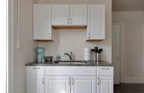 Old Southeast House | 136 - Unit 1 - A Bucket Full Of Memories