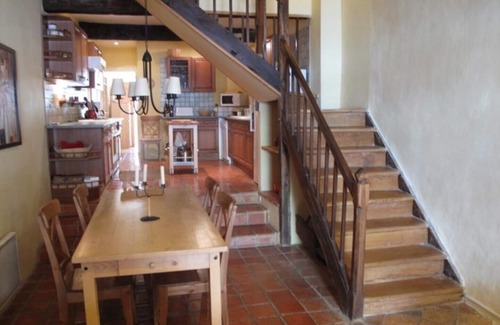Monflanquin House | 13th Century Townhome