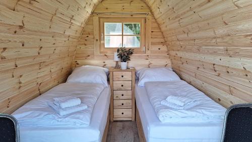 Silberstedt House | 14 Familien Premium Pods