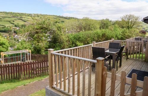 Combe Martin House | 14 Manleigh Park