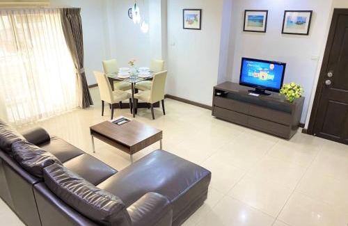 Bangkok Central Business District Apartment | 14 Place Sukhumvit Suites