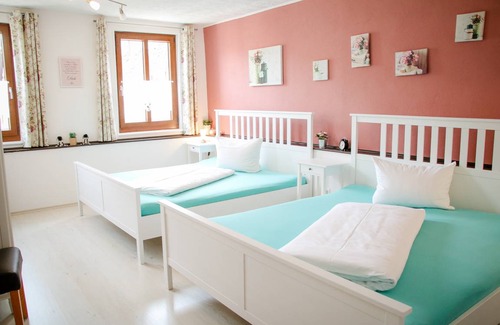 Hayingen Apartment | 140 m² Apartment ∙ 5 bedrooms ∙ 14 guests