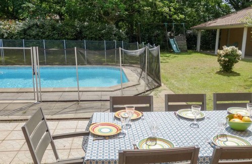 Le Teich House | 140 m² House ∙ 4 bedrooms ∙ 10 guests