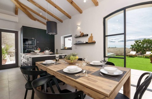 Strpacici Villa | 140 m² Villa ∙ 3 bedrooms ∙ 7 guests