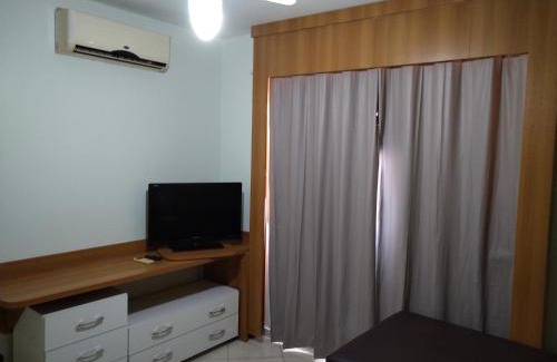 J Jeriquara Apartment | 1406 AP 2 Quartos, Banheira de Hidro privativa , bebidas liberadas nas piscinas e internet no ap, proximo ao shopping singapura