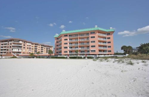 Indian Shores House | 1412 Beach Cottages
