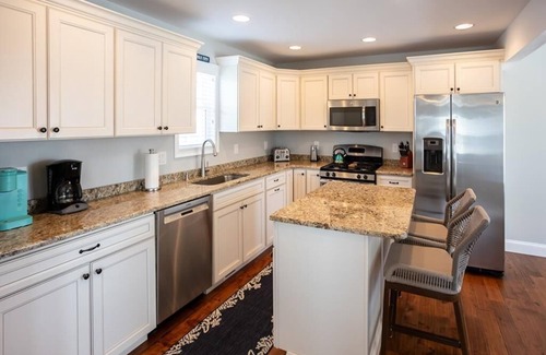 Sea Isle City Condo | 142 76th Street East