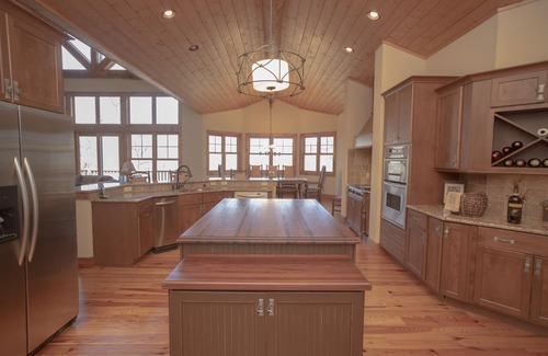 Bear Lake Reserve House | 1449 Lake Forest Drive at Bear Lake Reserve