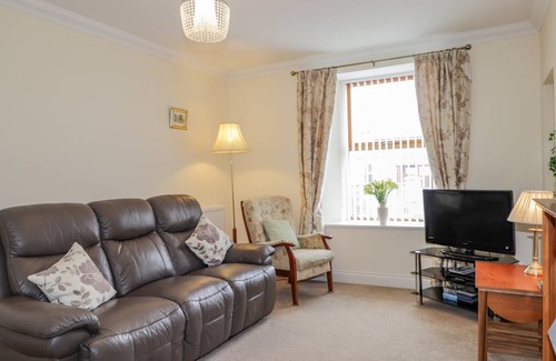 Buckie Cottage | 145 m² Cottage ∙ 4 bedrooms ∙ 7 guests