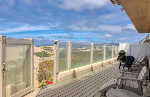 Oceano House | 1460 Strand Way