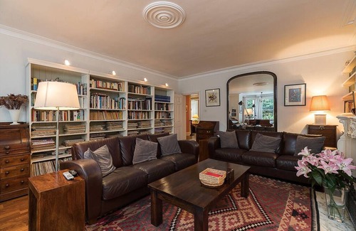 Belsize Apartment | 148 m² Apartment ∙ 2 bedrooms ∙ 4 guests