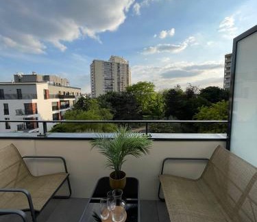 Malakoff Apartment | 14th view Paris