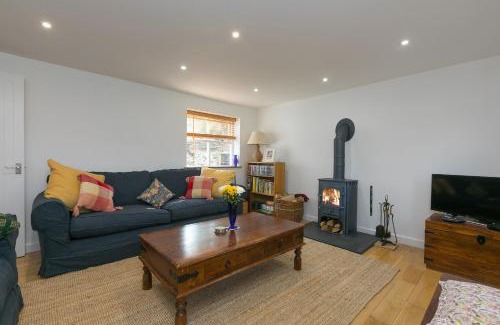 Pendeen House | 15 Boscaswell Downs