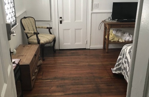 The Heights Apartment | 15 feet of closet space. 20 minutes or less to Manhattan.