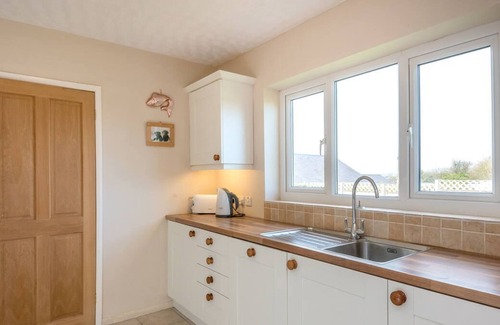 Bwlchtocyn House | 15 Lon Cernyw in the beautiful Pwllheli