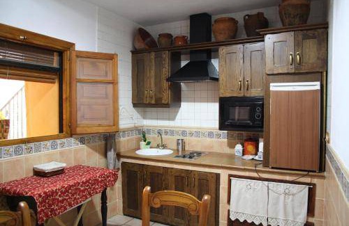Torrejon El Rubio Apartment | 15 m² Apartment ∙ 2 bedrooms ∙ 5 guests