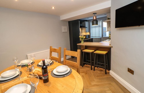 Barnard Castle Cottage | 15 MARKET PLACE, pet friendly in Middleton-In-Teesdale
