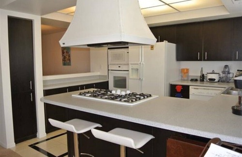 University City House | 15 Min driving to La Jolla Shore, Del Mar Beach, Torrey Pines State Reserve, UC