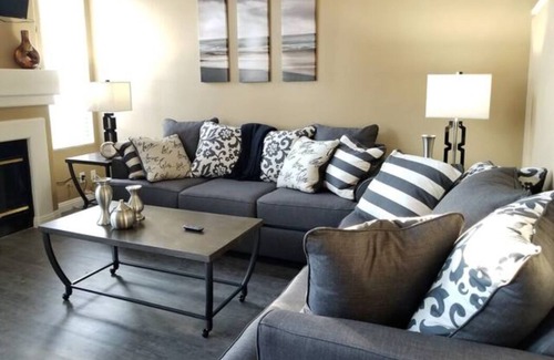 Tustin House | 15 MIN TO DISNEY 3 bedroom luxury home near Irvine