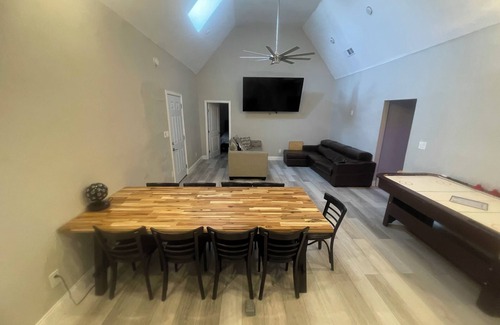 Fort Worth House | 15 minutes from ATT stadium!