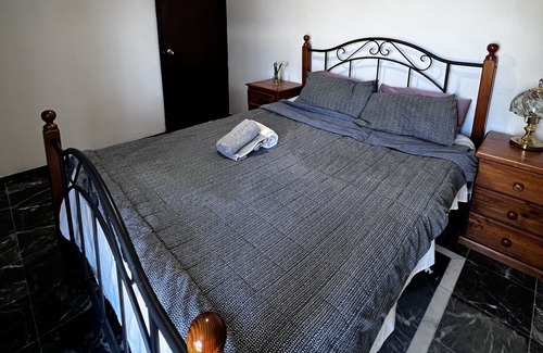Booragoon House | 15% OFF/Long Stay /Cosy Queen Bedroom Near City/Swan River/Fremantle In a House