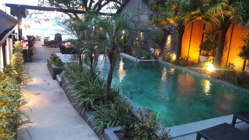 Ko Chang Resort | 15 Palms Beach Resort