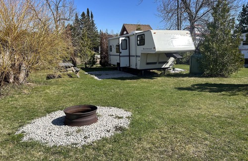 Stokes Bay House | #15 Quaint comfy and overlooks the water