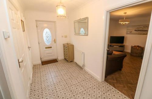 St. Buryan House | 15 Tower Meadows